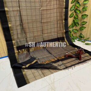 Maheshwari Box Chex Saree
